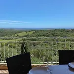 Vue En Avec Piscine Holiday home