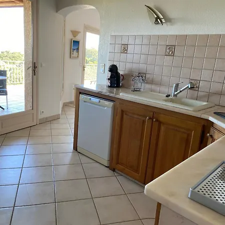 Vue En Avec Piscine Dom wakacyjny Porto-Vecchio (Corsica)