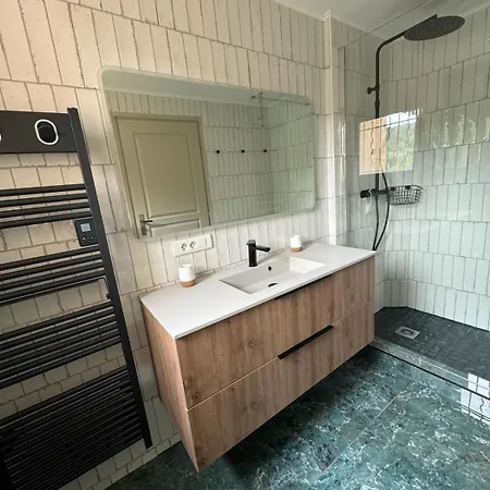 Vue En Avec Piscine Dom wakacyjny